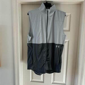 Men’s Under Armour Gray and Dark Gray Vest Size L